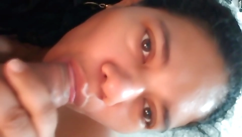 I suck my dick and fuck my girl in a homemade hd vid