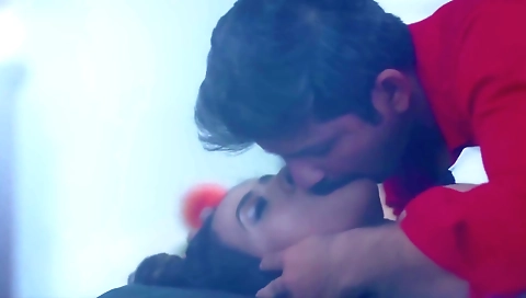 Brunette enjoys hot feet fetish on her feet in the hd video