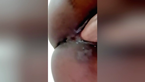 Indian girl is really good at riding and getting fucked