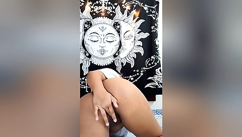 Sexy Desi College Girl Fingering Her Juicy Wet Pussy - -2