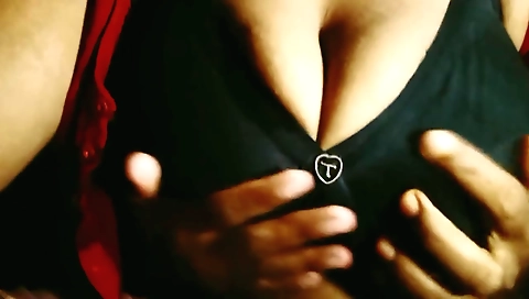 Indian girl with hairy cunt gives a blowjob and enjoys