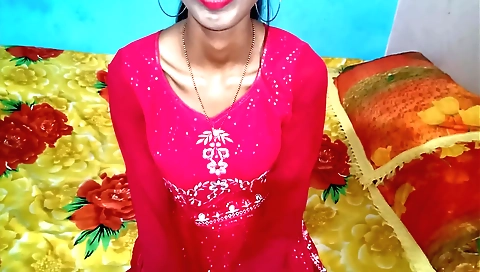 Indian teen fucked and penetrated by her boyfriend