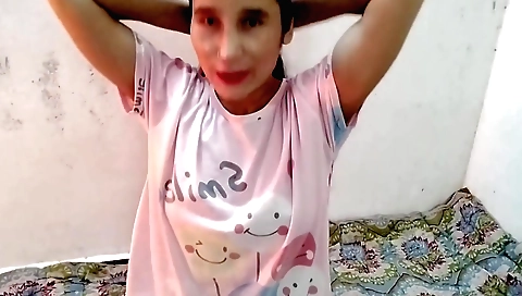 Solo hindu bhabhi spreads legs on bed and stretches