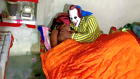 Indian chick in her favorite house has her pussy fucked