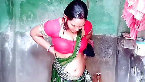 Indian amateur teen 18+ girl with a black hair 18+ amateur clip