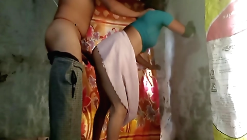 Indian teen porn film - girl gets horny in front of the camera