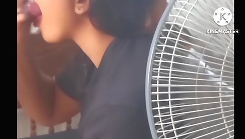 A blojob competition with three girls at the end of the competition