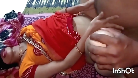 The Servant Found His Landlady Alone And Fucked Her All Night