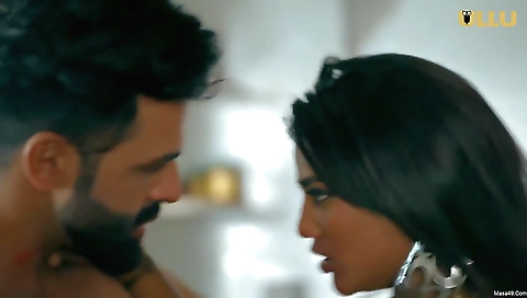 Big boobs brunette and a guy with a big dick doing it on the street