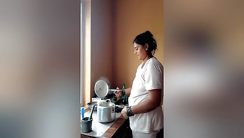 Hot amateur brunette video with a sexy face and ass 1080p