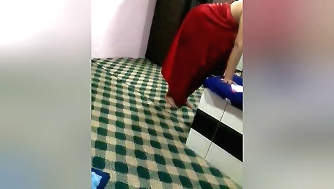 Sexy body and sexy face amateur girl getting aroused on webcam