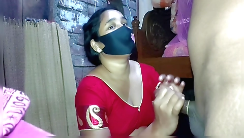 A lovely indian bhabhi in a sexy dress has a wonderful hand job