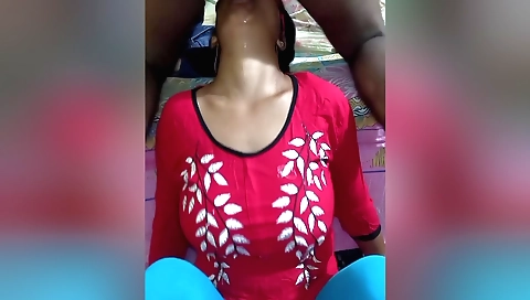 Bhabi gets her hairy pussy hard boned by her lover