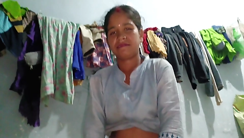 Hairy blonde with a nice body is a great porn babe