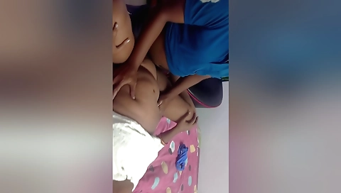 Indian babe with nice body fucked by the handsome guy