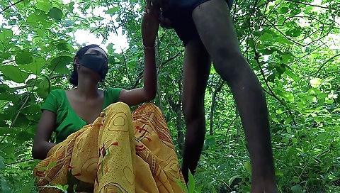 Hot amateur brunette with a nice face has her pussy touched