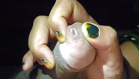 Amateur brunette caught in a big-dick blowjob by a dude