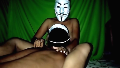 Indian babe with a beautiful body fucked in her home video