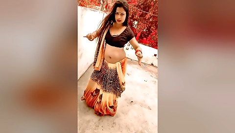 Indian girl seduces another in house and fucks her