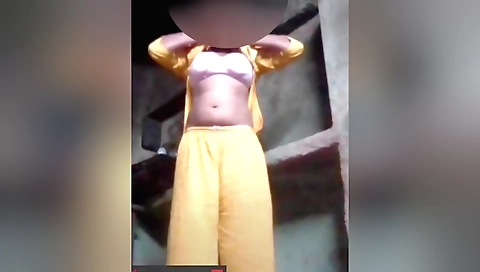 Beautiful brunette amateur video with a sexy girlfriend