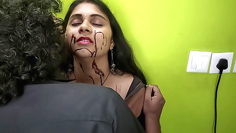 Indian teen with big boobs is having a kinky sex scene