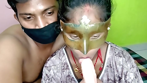 Indian woman shows her big boobs and uses her dildo