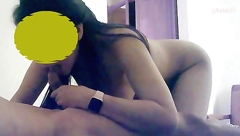 Brunette amateur teen 18+ is getting fucked and her pussy