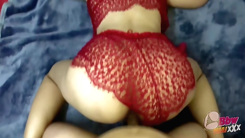 Big ass brunette shows off her boobs in a home clip