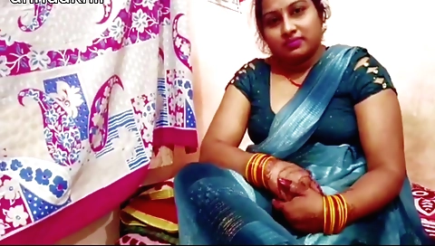 Amature brunette stepmom in indian desi law ki chudai