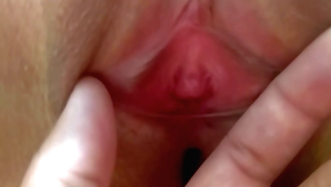 Indian babe gets fucked in the kitchen from behind