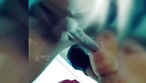 Indian deepthroat porn from the amateur big cock video