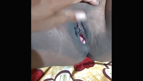 Indian hottie gets fucked on the couch in a solo movie