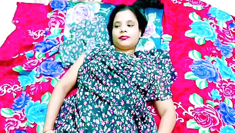 Indian hottie with nice ass gets rammed in the village