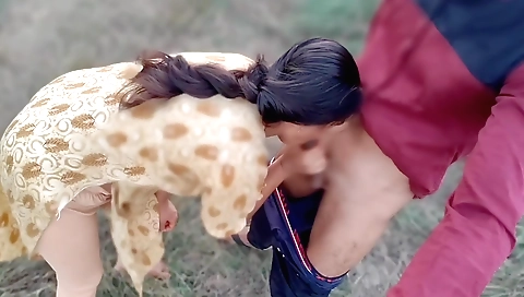 Indian girlfriend sucks and fucks her boyfriend outdoors
