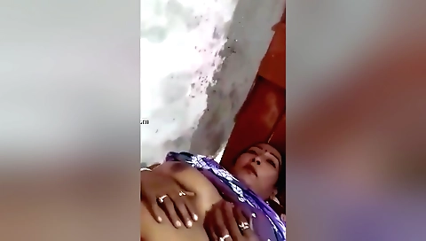 Indian hottie gets a blowjob from her husband and gets fucked