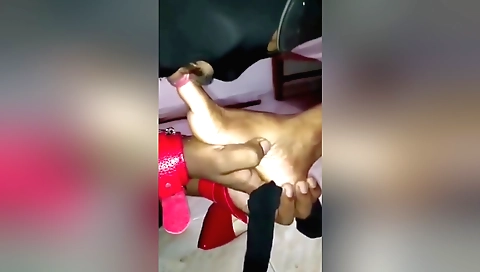 I'm a pretty Indian Babi and i'm a great bitch girl